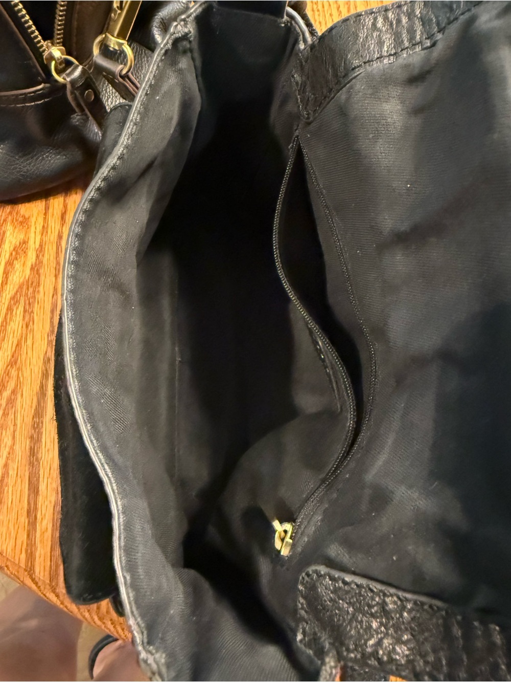 Fossil Peyton Flap Crossbody Black Pebbled Leather – ZB6918 - Picture 13 of 16